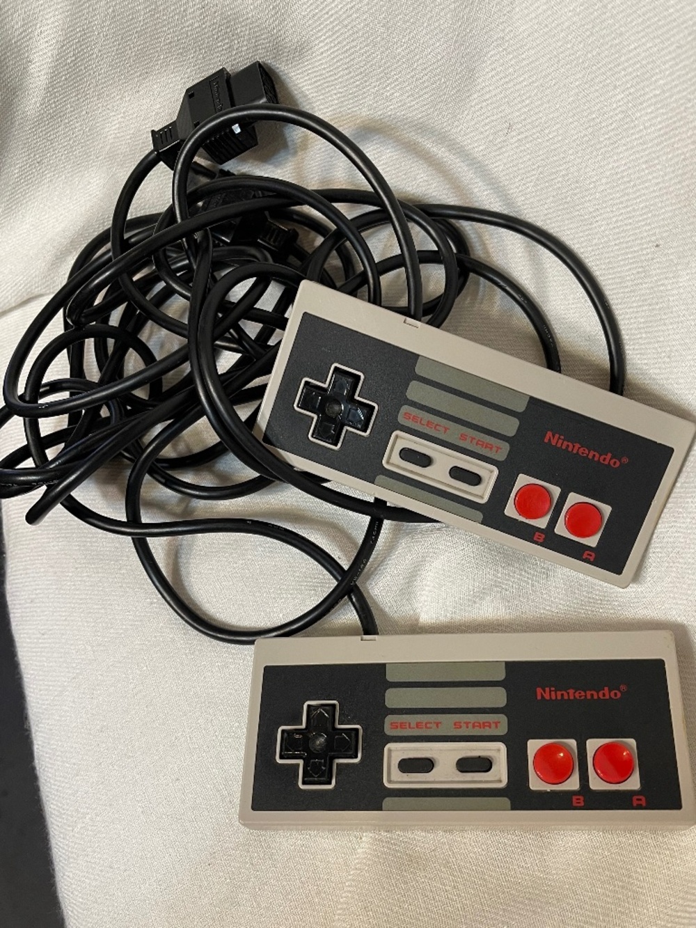 Nintendo Retro NES Controllers - Gray and Red